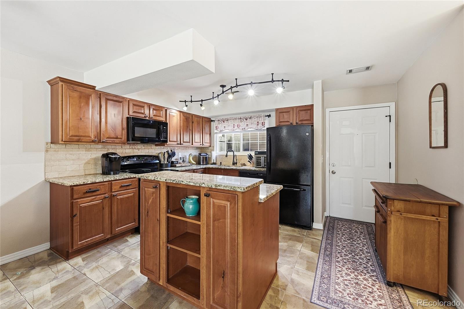 MLS Image #2 for 3465 s ammons street,lakewood, Colorado