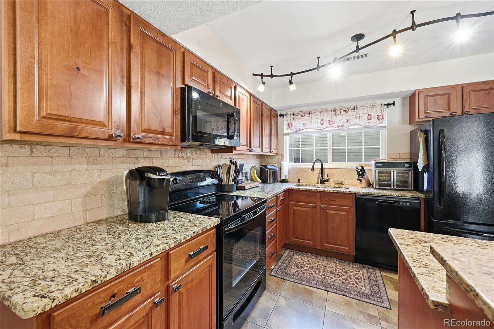 MLS Image #3 for 3465 s ammons street,lakewood, Colorado