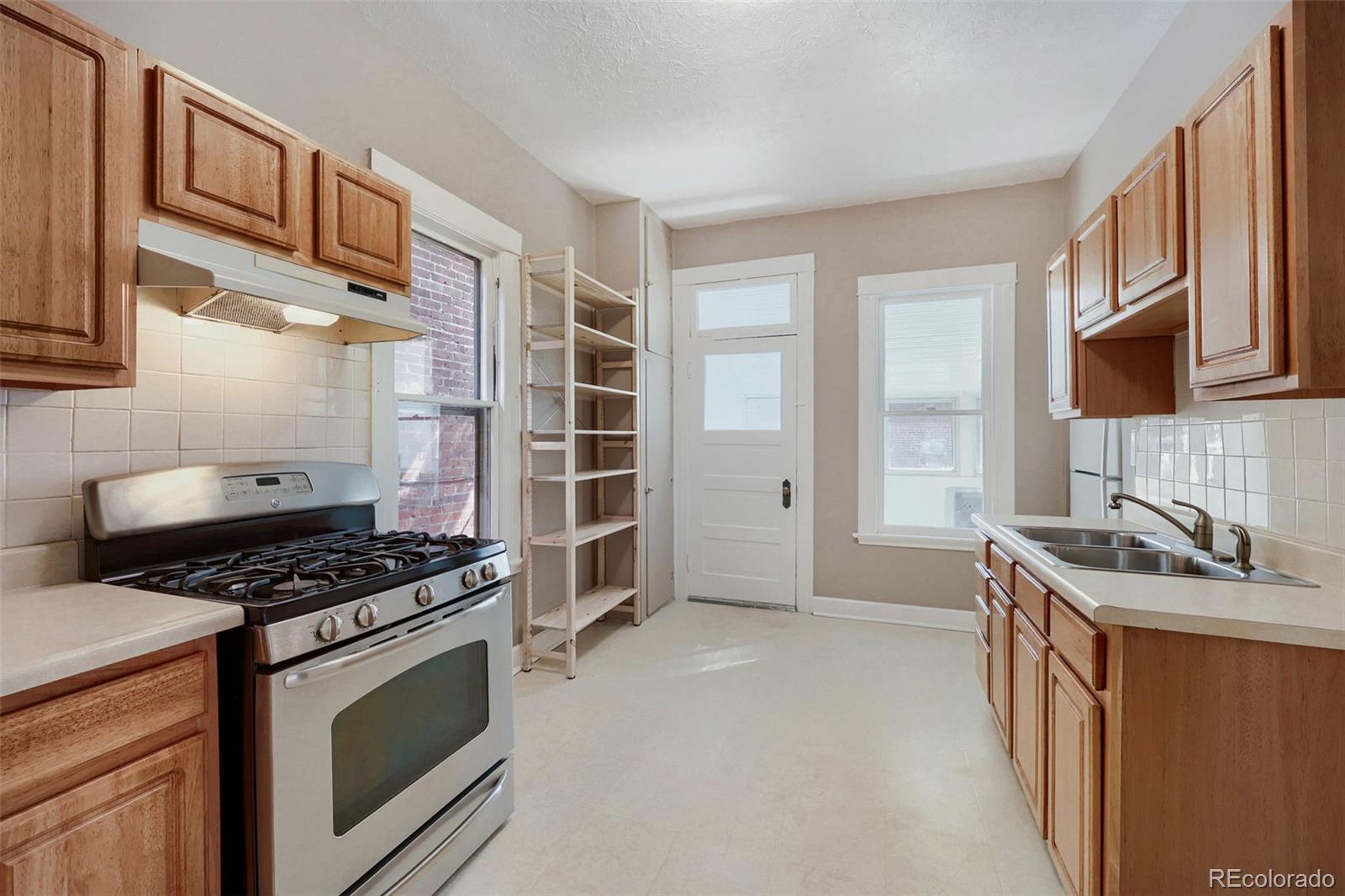 MLS Image #12 for 70  fox street,denver, Colorado