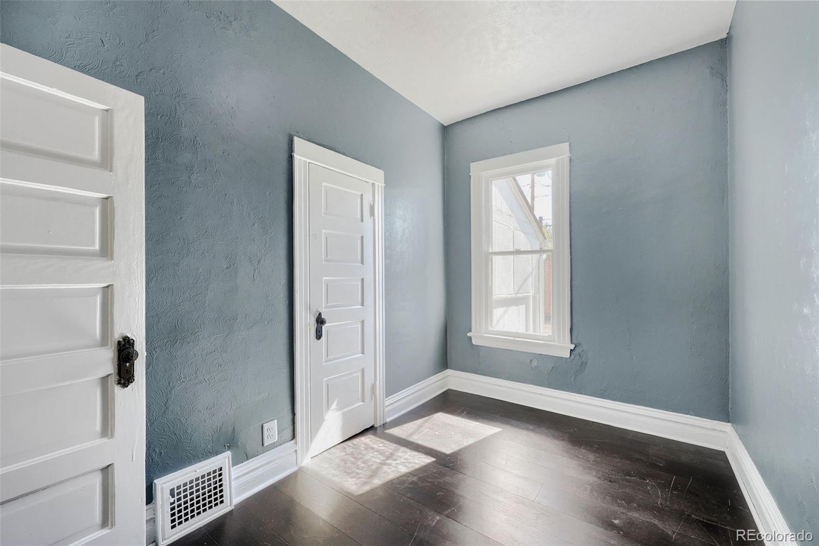 MLS Image #19 for 70  fox street,denver, Colorado