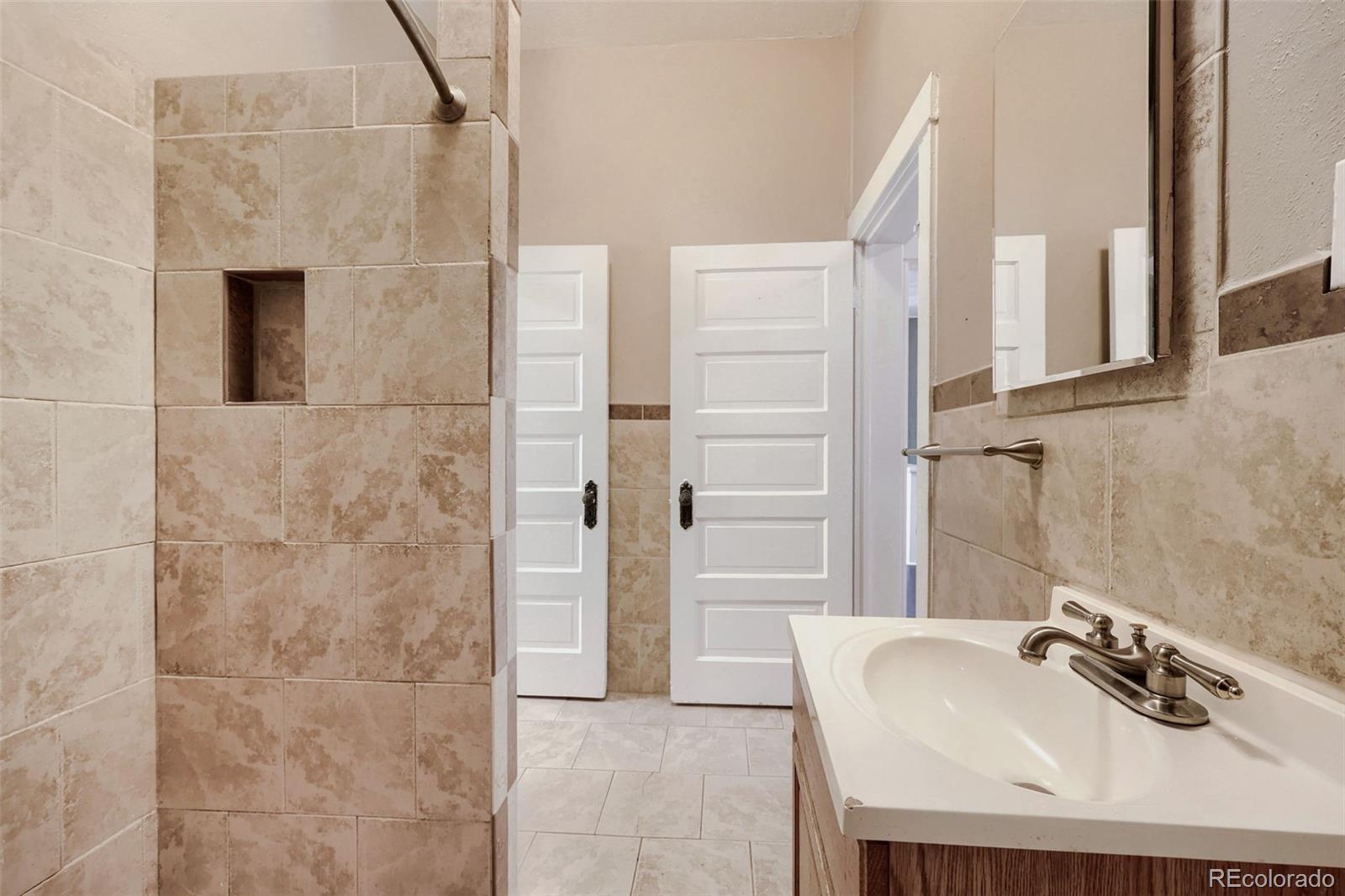 MLS Image #20 for 70  fox street,denver, Colorado