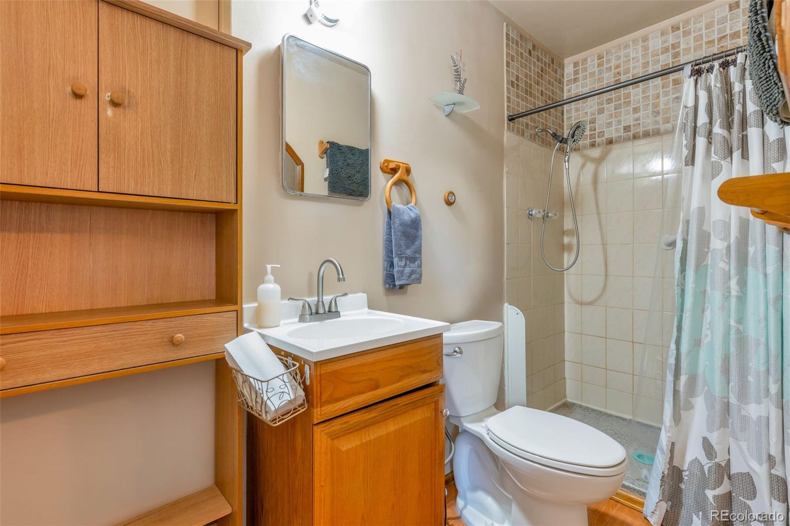 MLS Image #10 for 1380  rowena street,thornton, Colorado