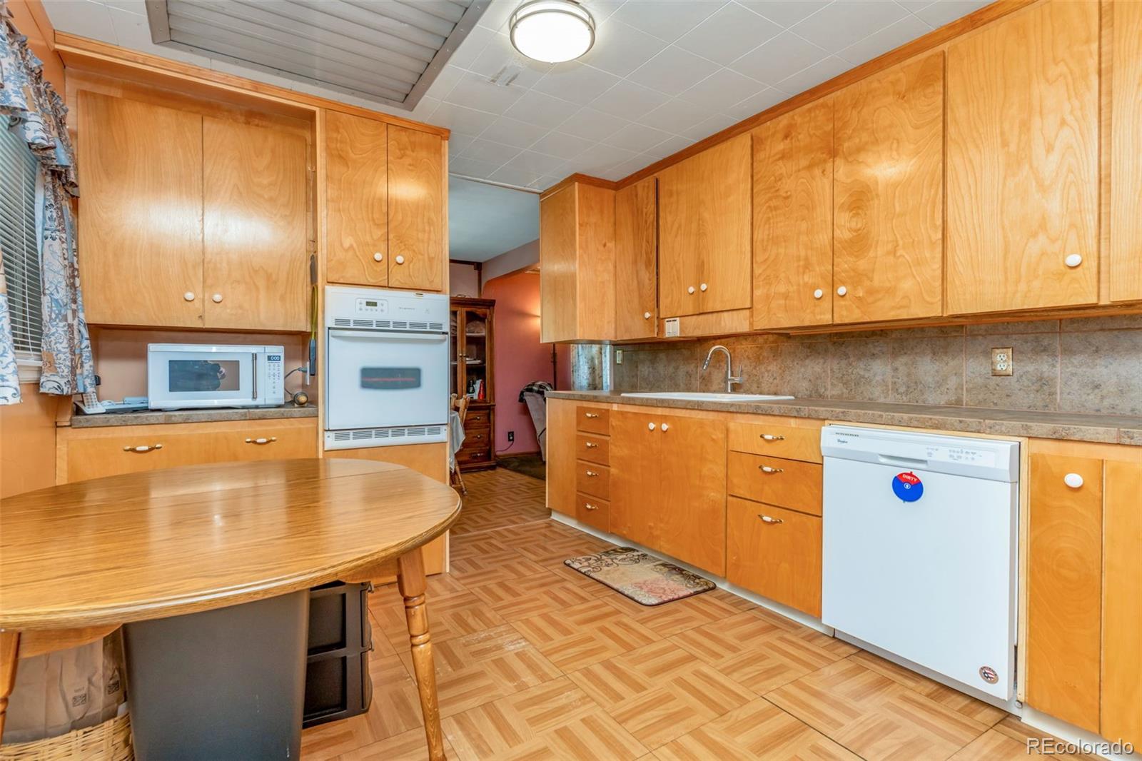 MLS Image #4 for 1380  rowena street,thornton, Colorado