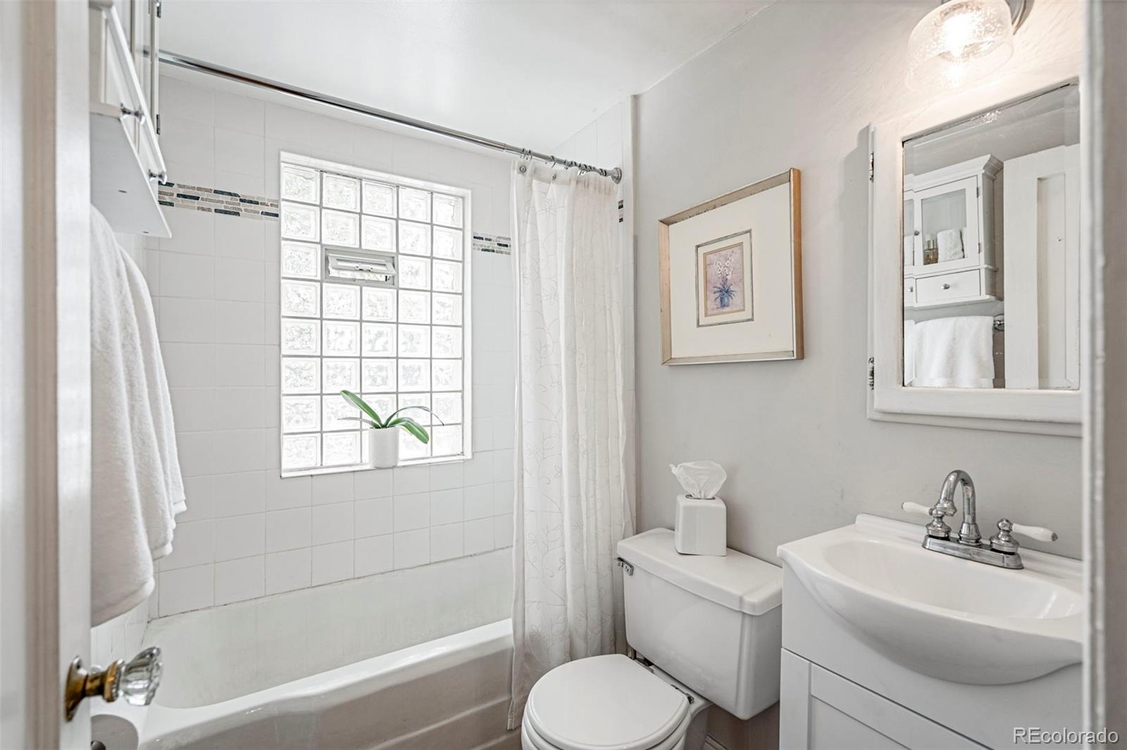 MLS Image #19 for 1646 s humboldt street,denver, Colorado