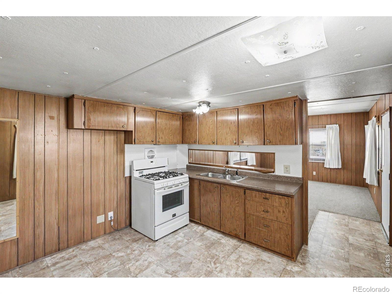 MLS Image #3 for 1316  madeline court,loveland, Colorado