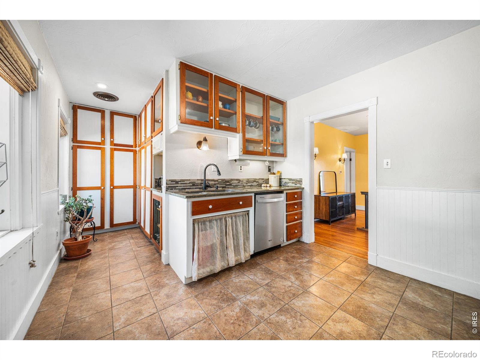 MLS Image #12 for 439  42nd street,loveland, Colorado