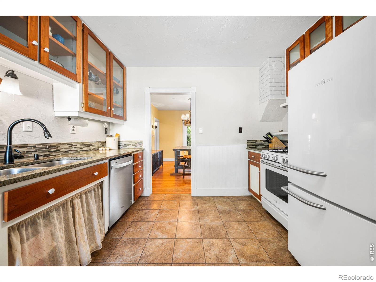 MLS Image #14 for 439  42nd street,loveland, Colorado