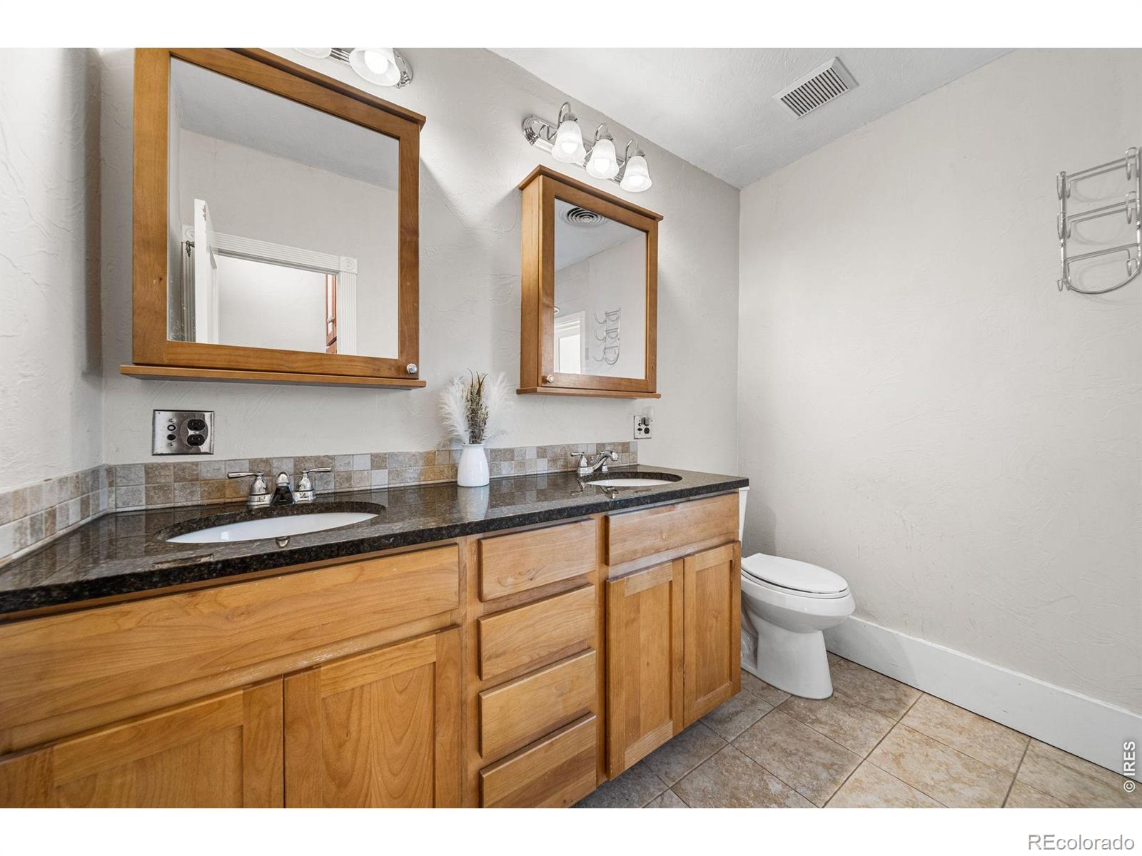 MLS Image #18 for 439  42nd street,loveland, Colorado