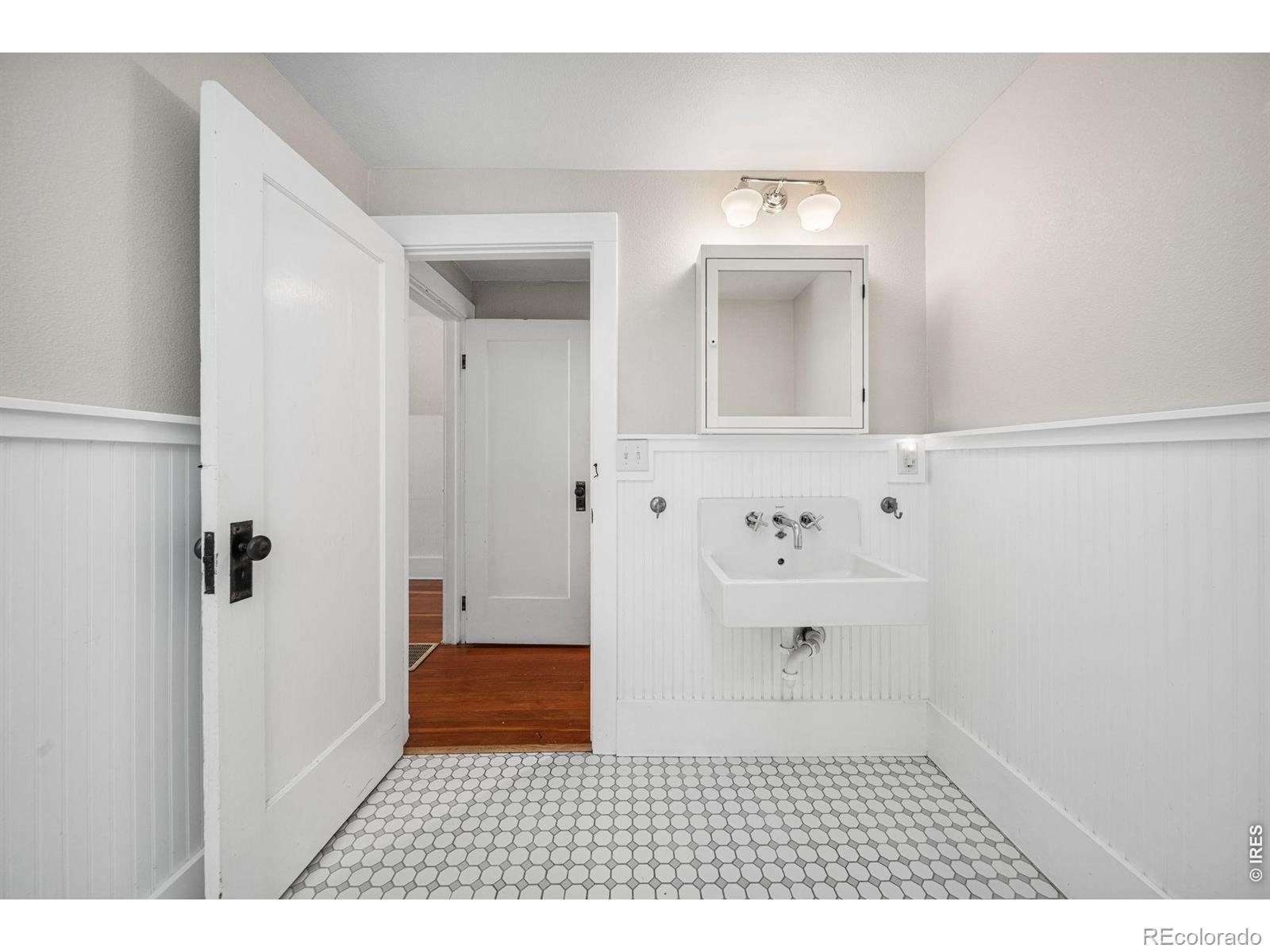 MLS Image #23 for 439  42nd street,loveland, Colorado