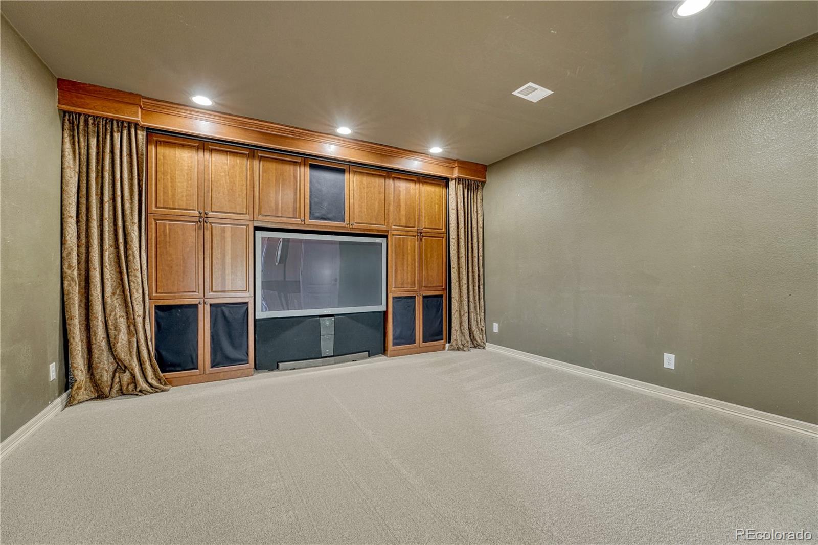 MLS Image #35 for 9130 s lost hill drive,lone tree, Colorado