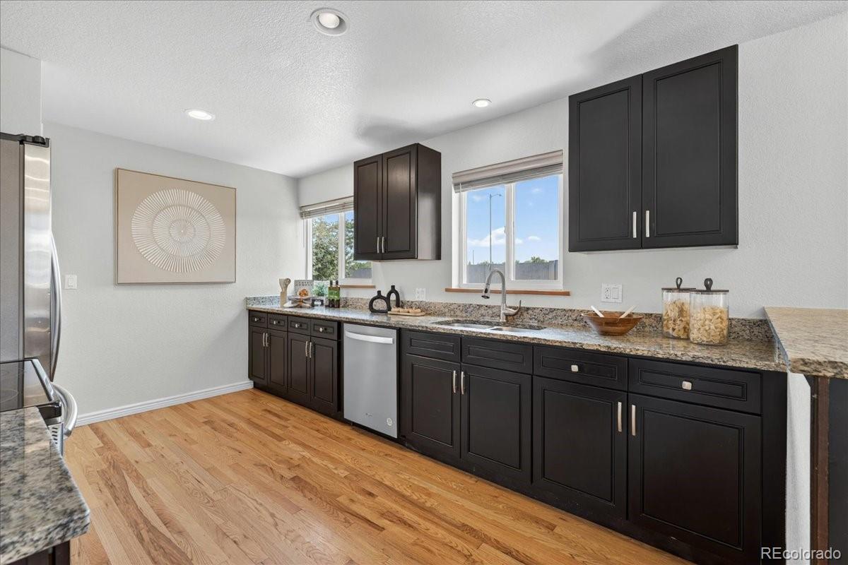 MLS Image #10 for 4800  knox court,denver, Colorado