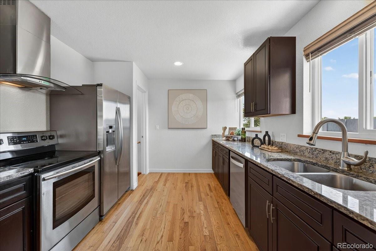 MLS Image #14 for 4800  knox court,denver, Colorado