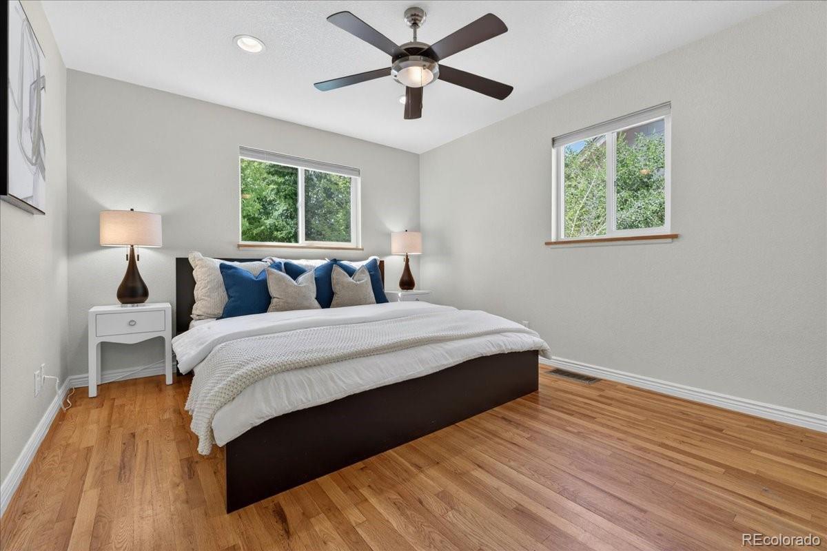 MLS Image #17 for 4800  knox court,denver, Colorado
