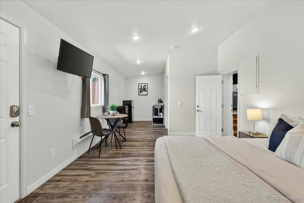 MLS Image #30 for 4800  knox court,denver, Colorado