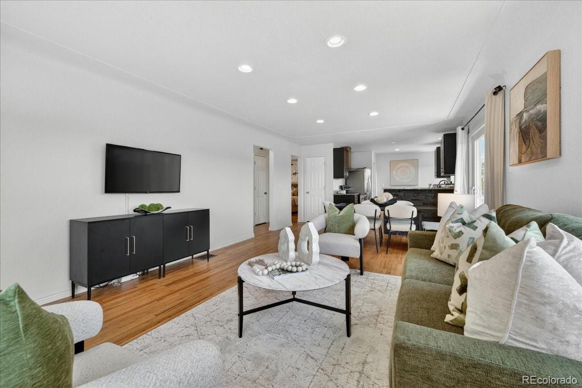 MLS Image #4 for 4800  knox court,denver, Colorado