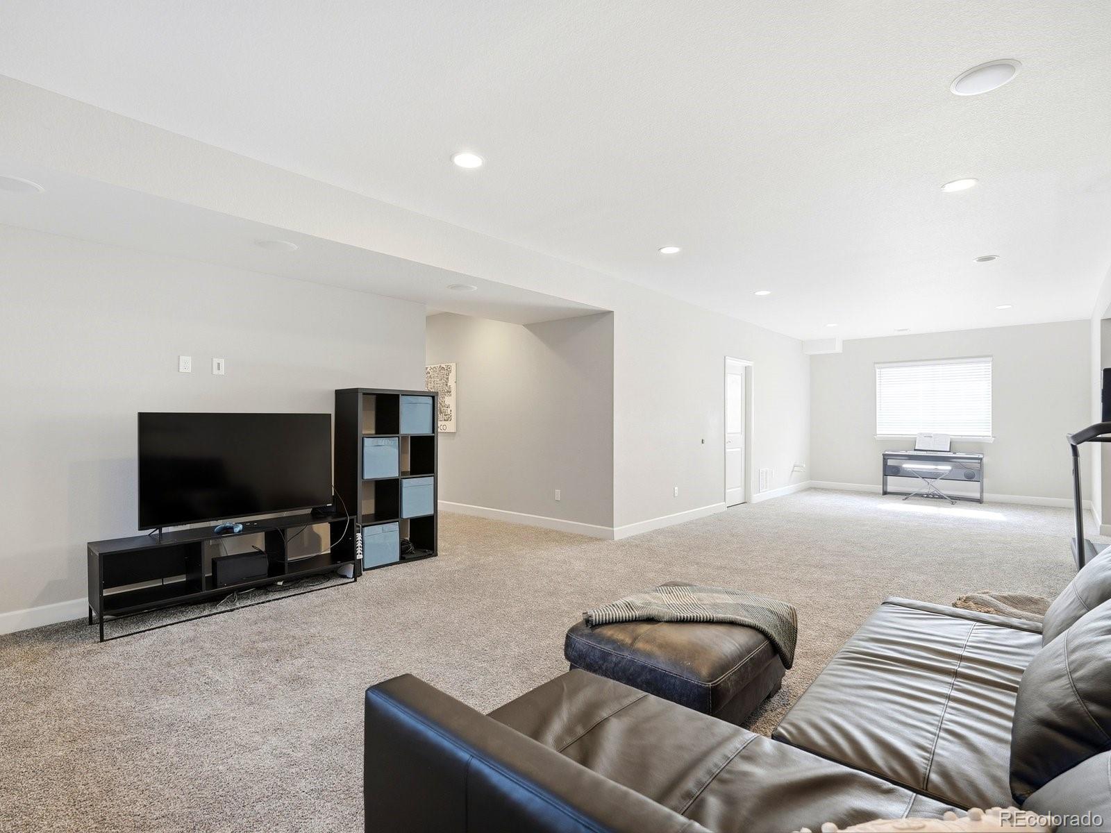 MLS Image #31 for 22617 e tufts avenue,aurora, Colorado