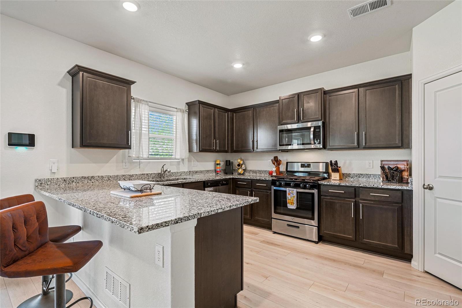 MLS Image #4 for 47549  clover avenue,bennett, Colorado