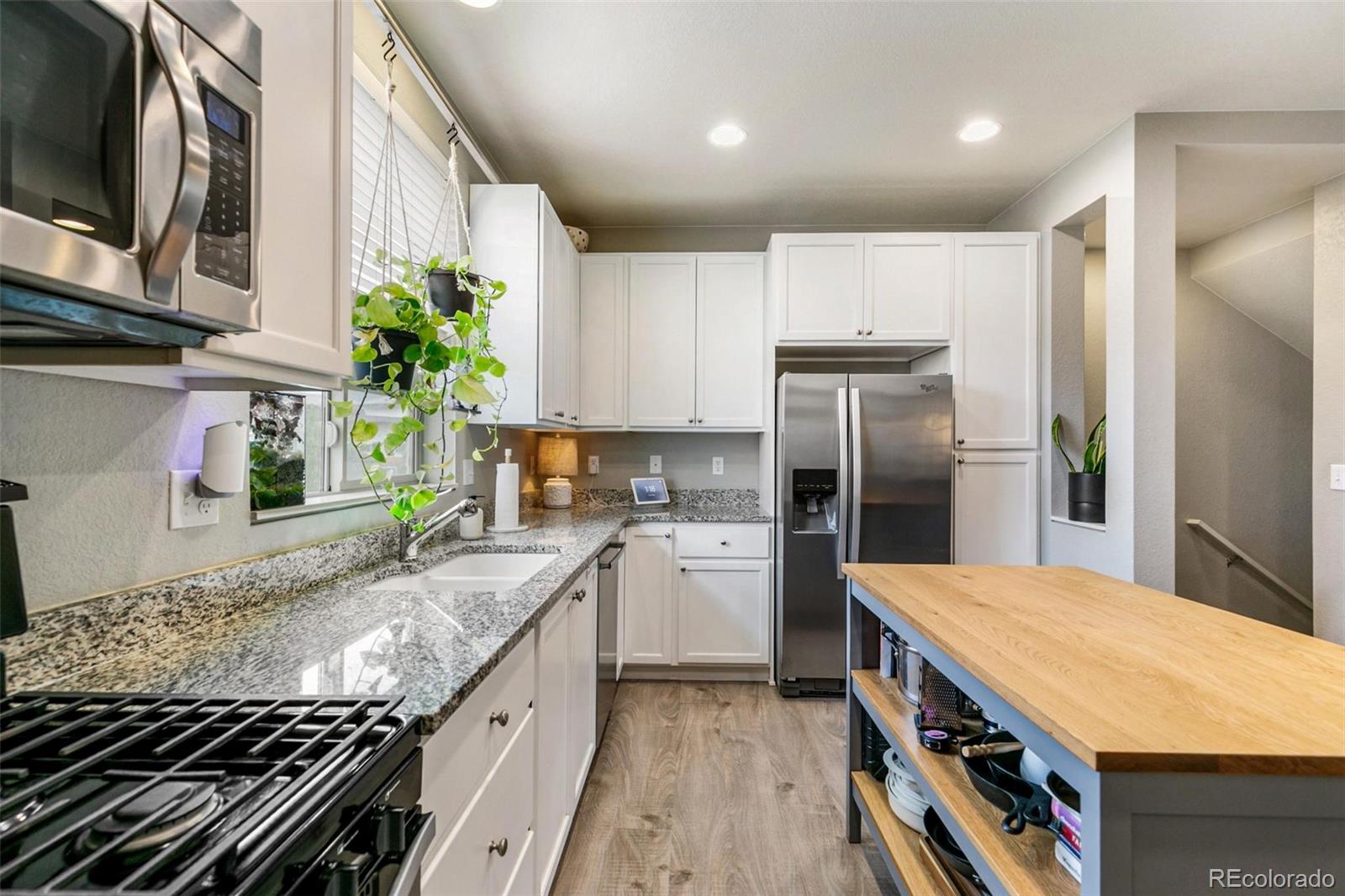 MLS Image #9 for 7939 e 54th place,denver, Colorado