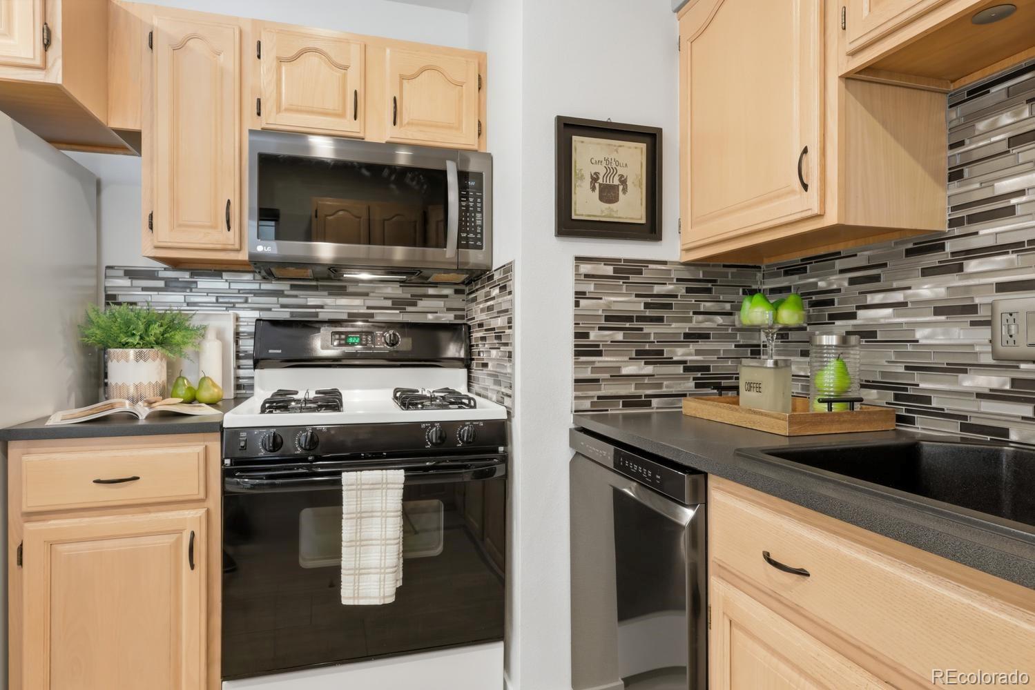 MLS Image #11 for 3387 w 93rd avenue,westminster, Colorado