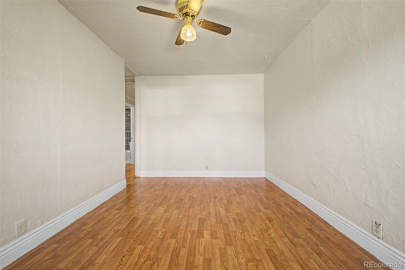 MLS Image #7 for 1962 s logan street,denver, Colorado