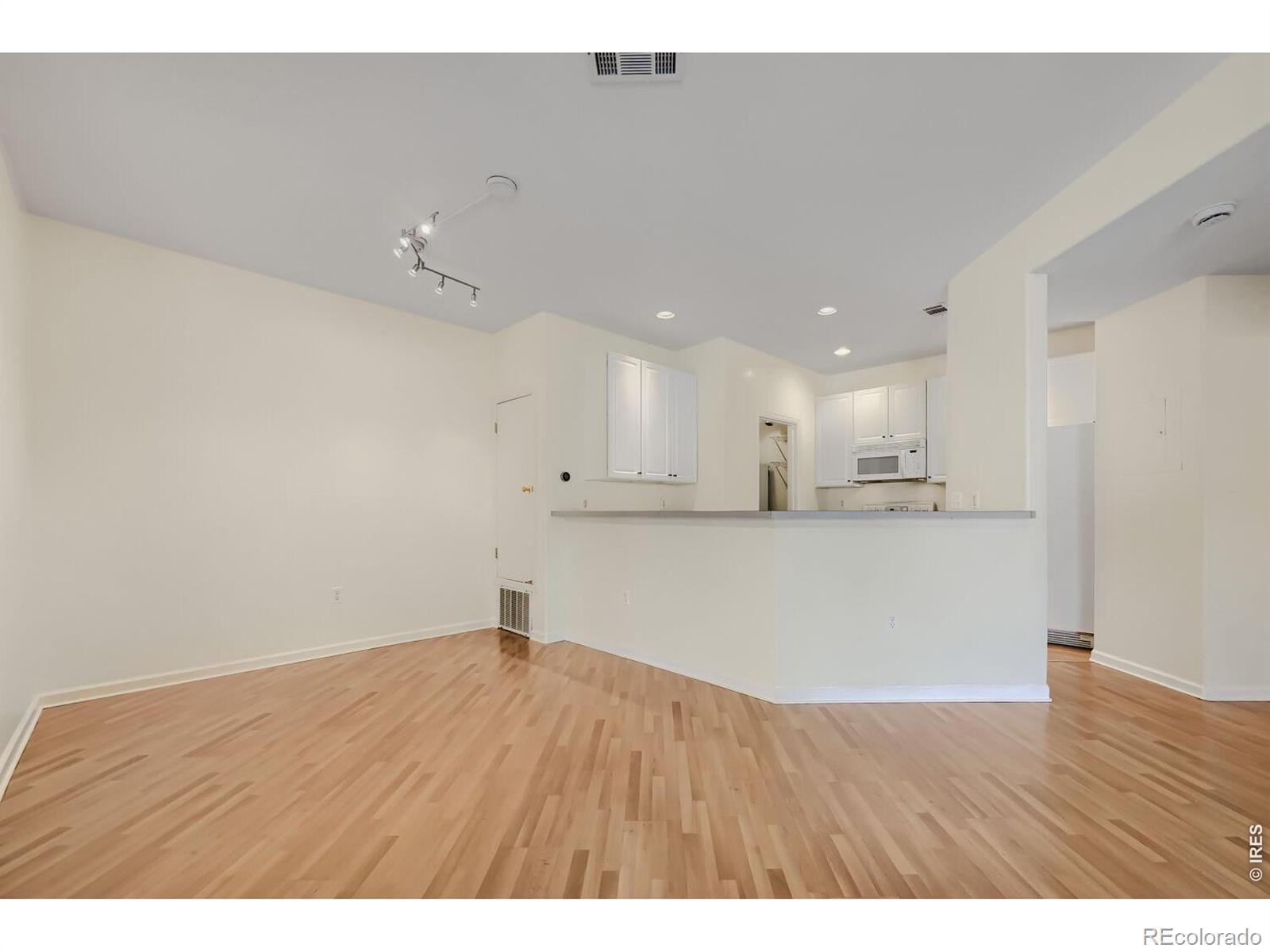 MLS Image #3 for 530  mohawk drive,boulder, Colorado