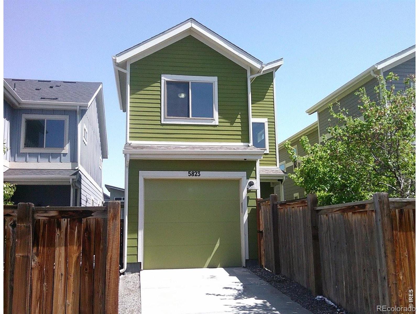 MLS Image #12 for 5823  boston street,denver, Colorado