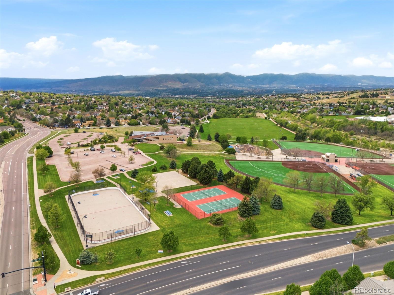 MLS Image #38 for 3820  soft breeze way,colorado springs, Colorado