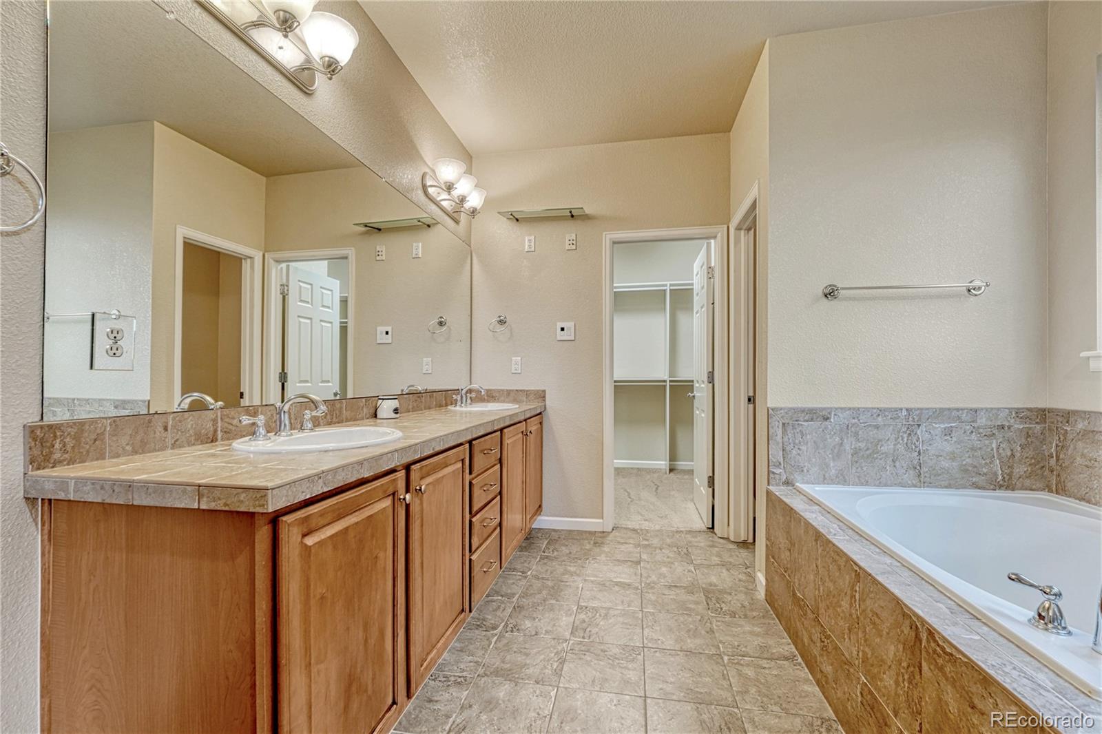 MLS Image #12 for 12077 s wanderlust way,parker, Colorado