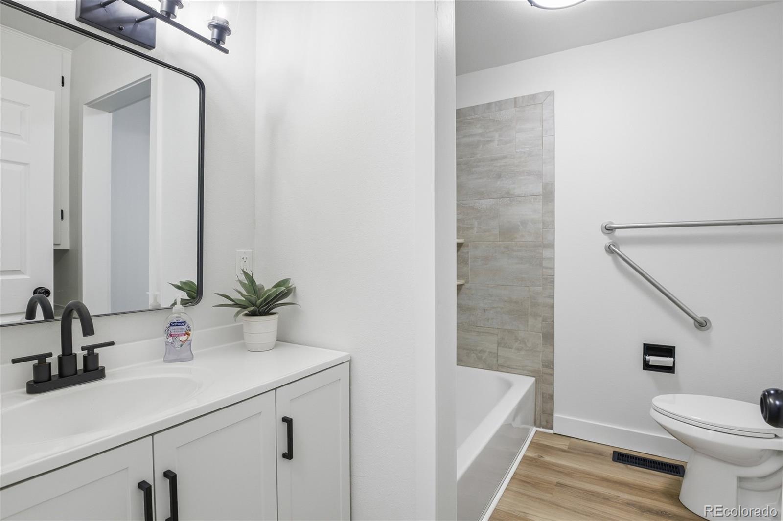 MLS Image #11 for 2023  woodburn street,colorado springs, Colorado