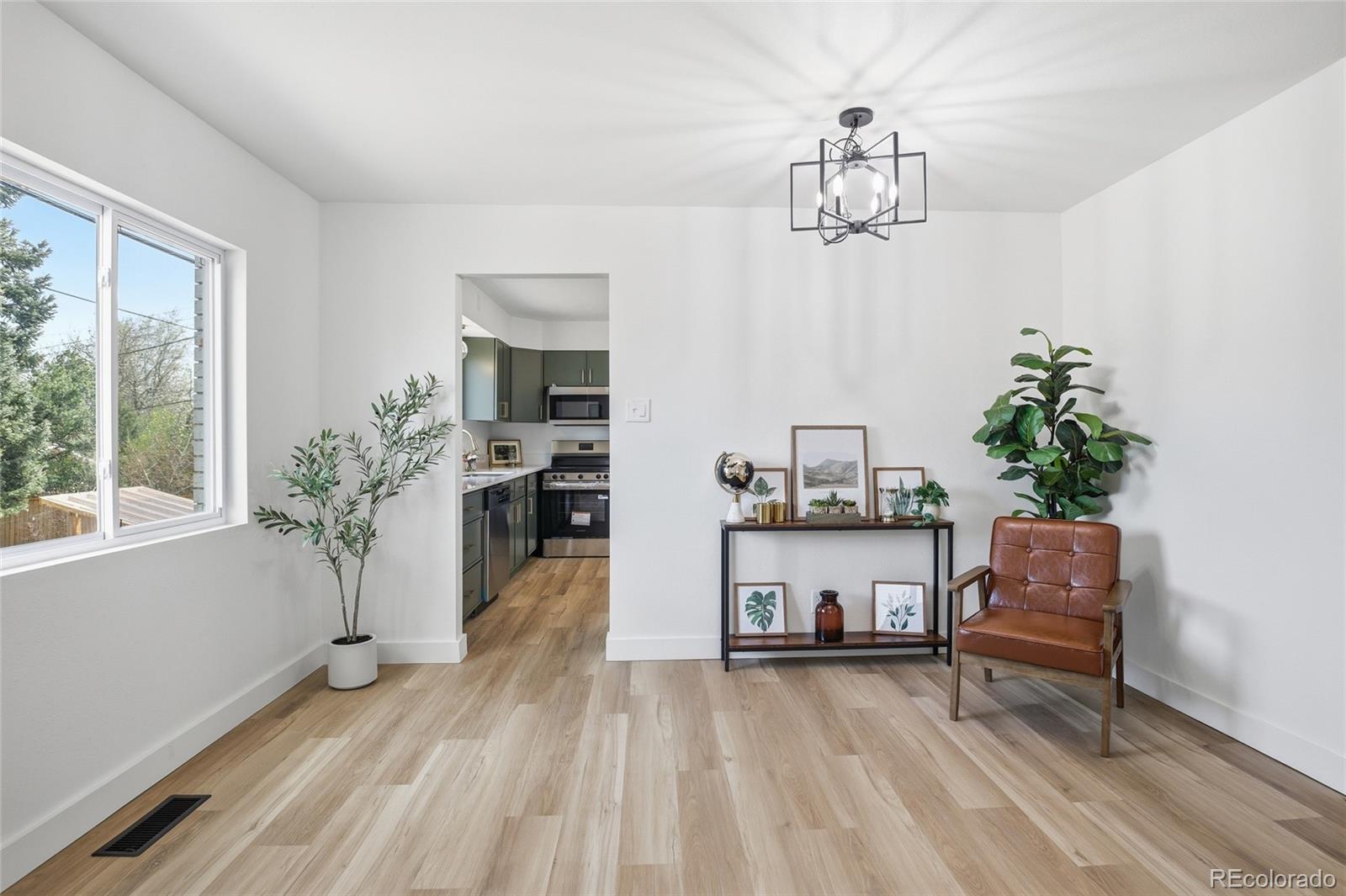 MLS Image #17 for 2023  woodburn street,colorado springs, Colorado