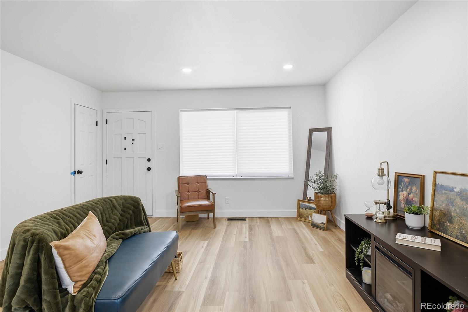 MLS Image #20 for 2023  woodburn street,colorado springs, Colorado