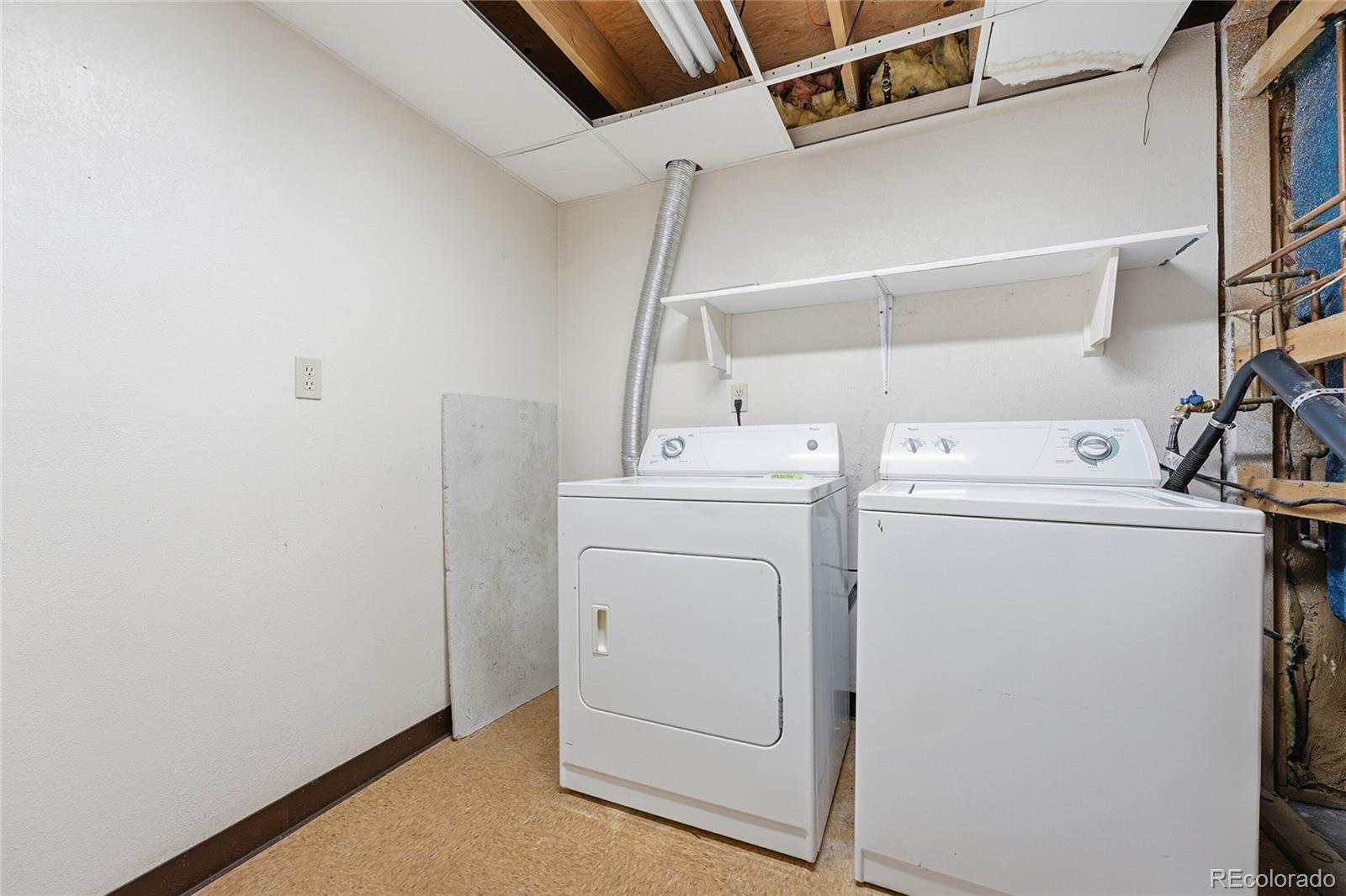 MLS Image #13 for 1933  ensenada court,aurora, Colorado
