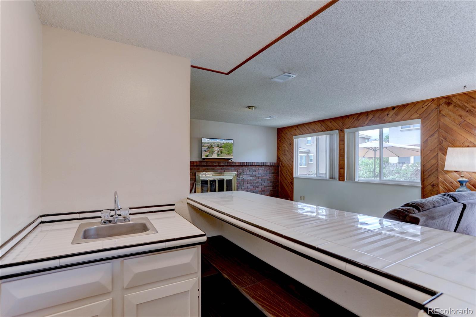 MLS Image #21 for 7053 e maplewood avenue,centennial, Colorado