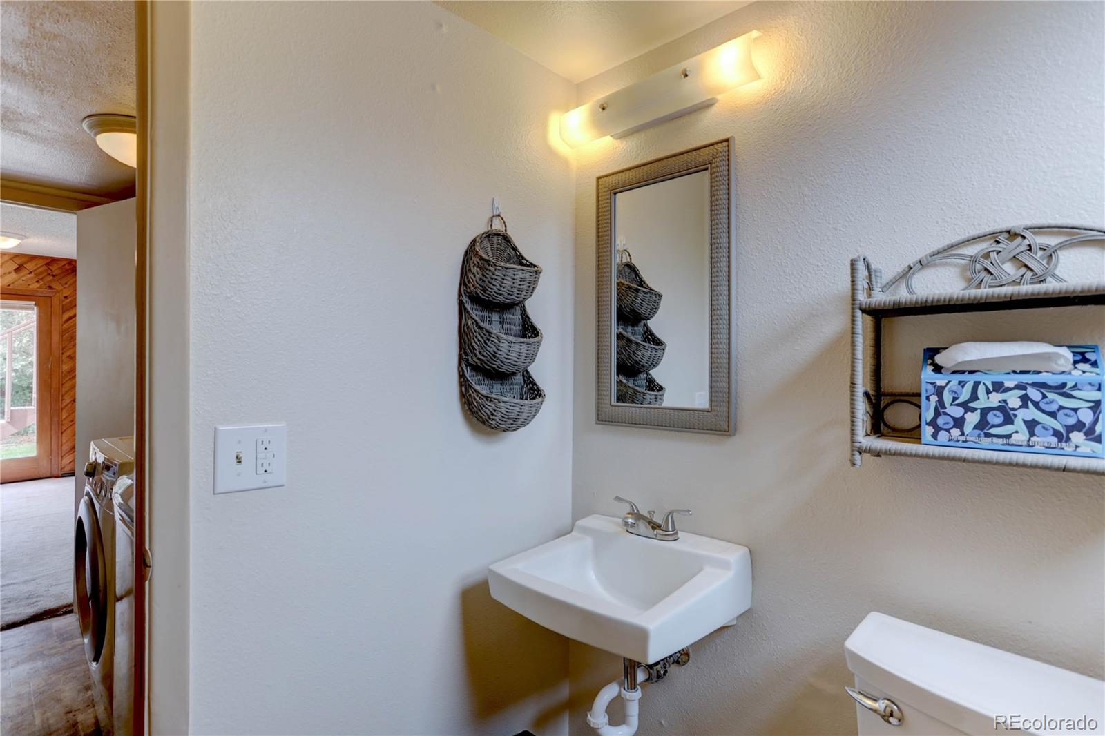 MLS Image #22 for 7053 e maplewood avenue,centennial, Colorado