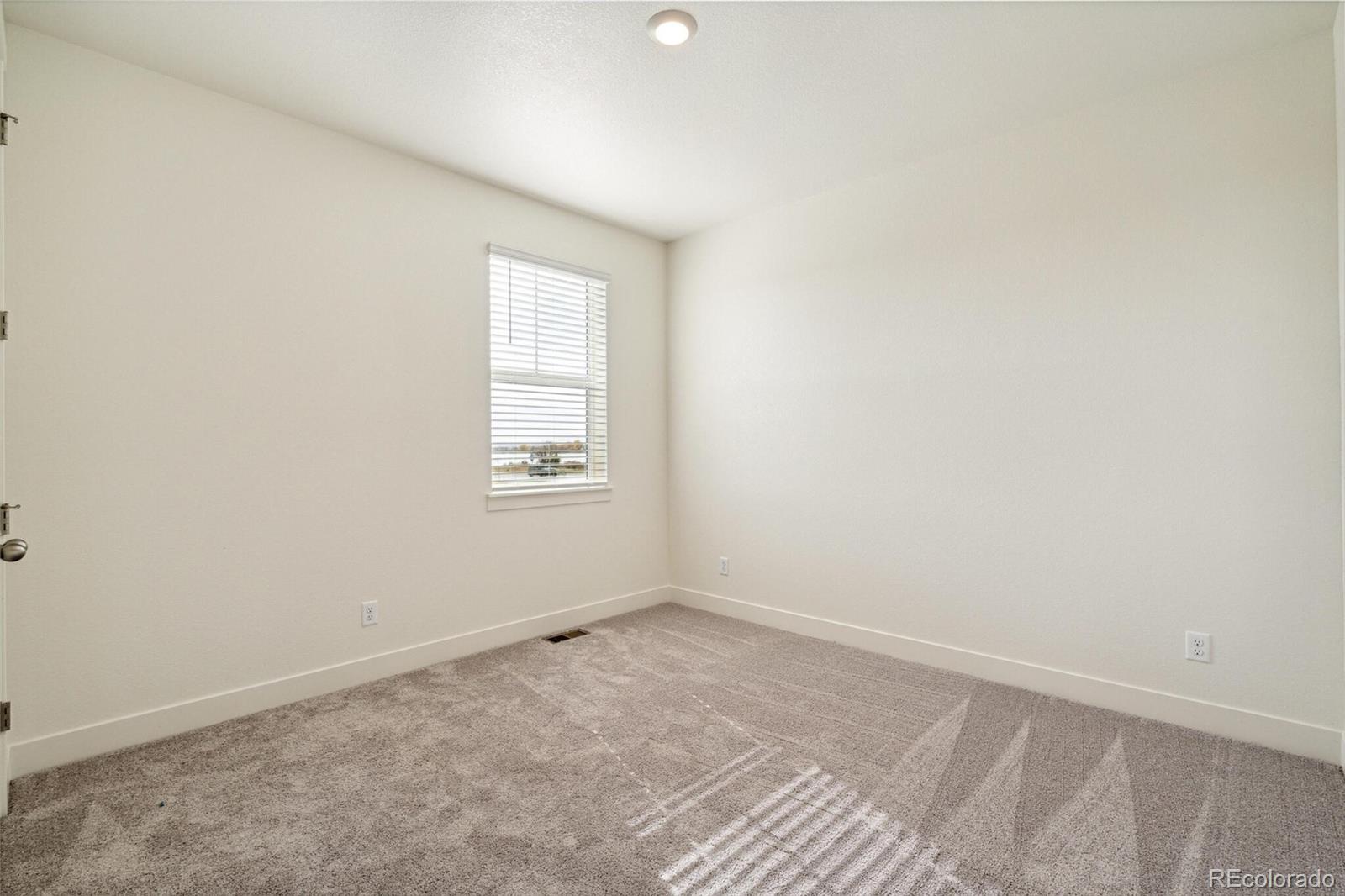 MLS Image #15 for 836  eastport drive,berthoud, Colorado