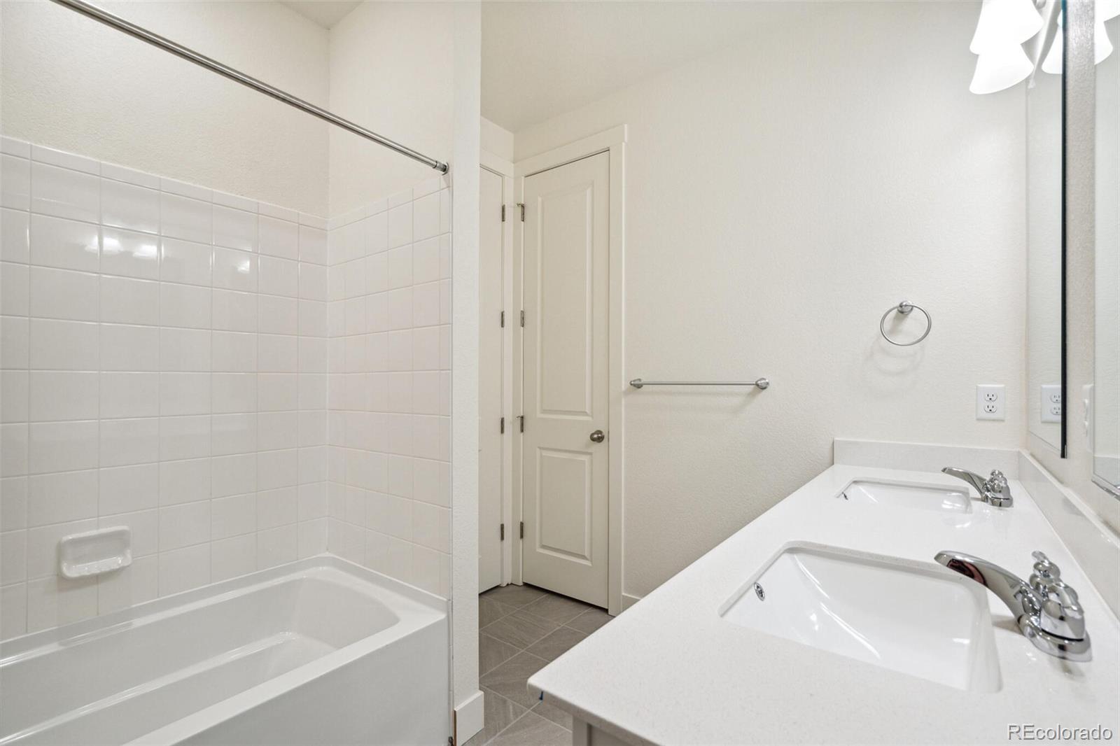 MLS Image #16 for 836  eastport drive,berthoud, Colorado