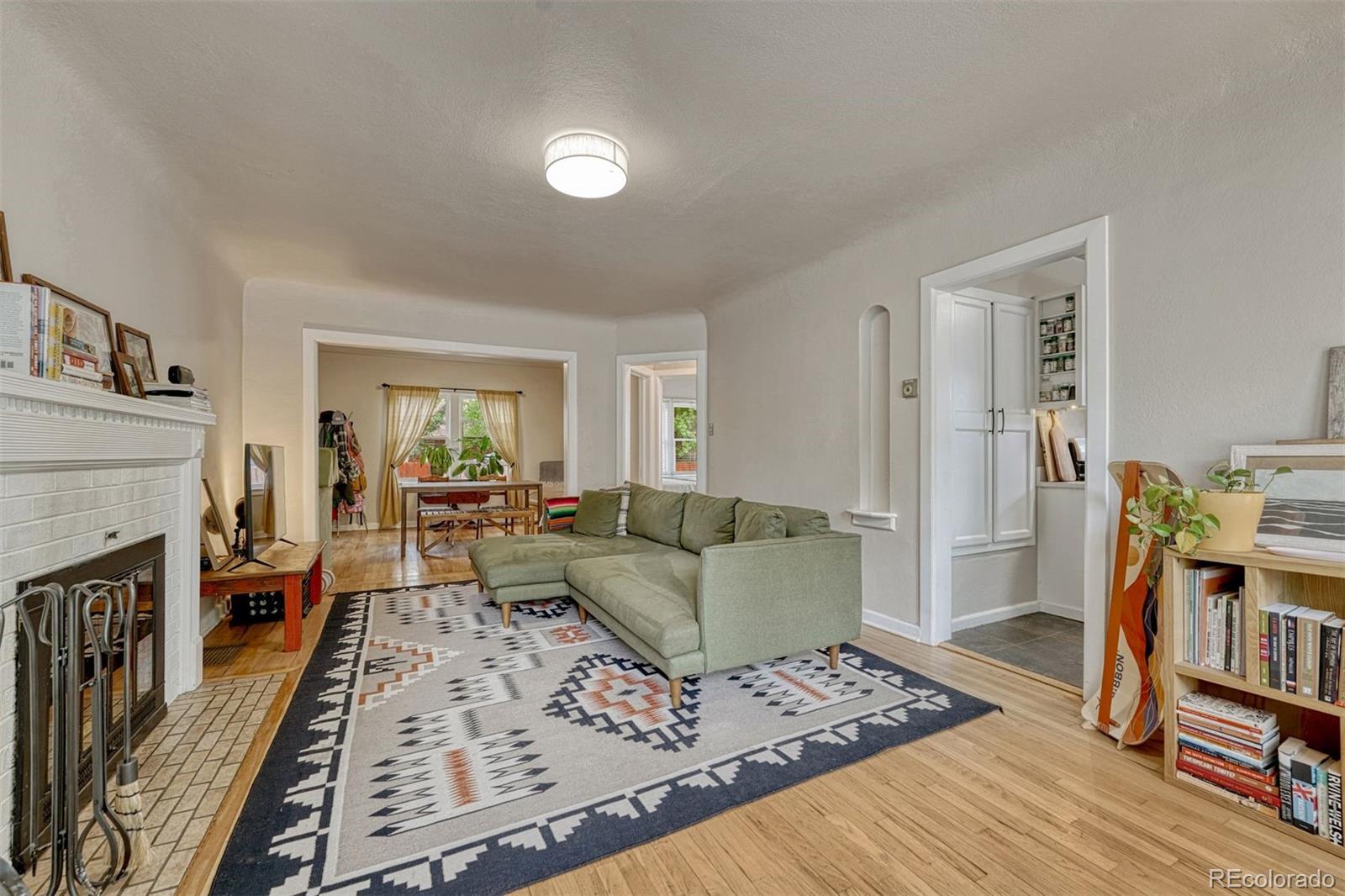 MLS Image #11 for 4507 e 7th avenue,denver, Colorado