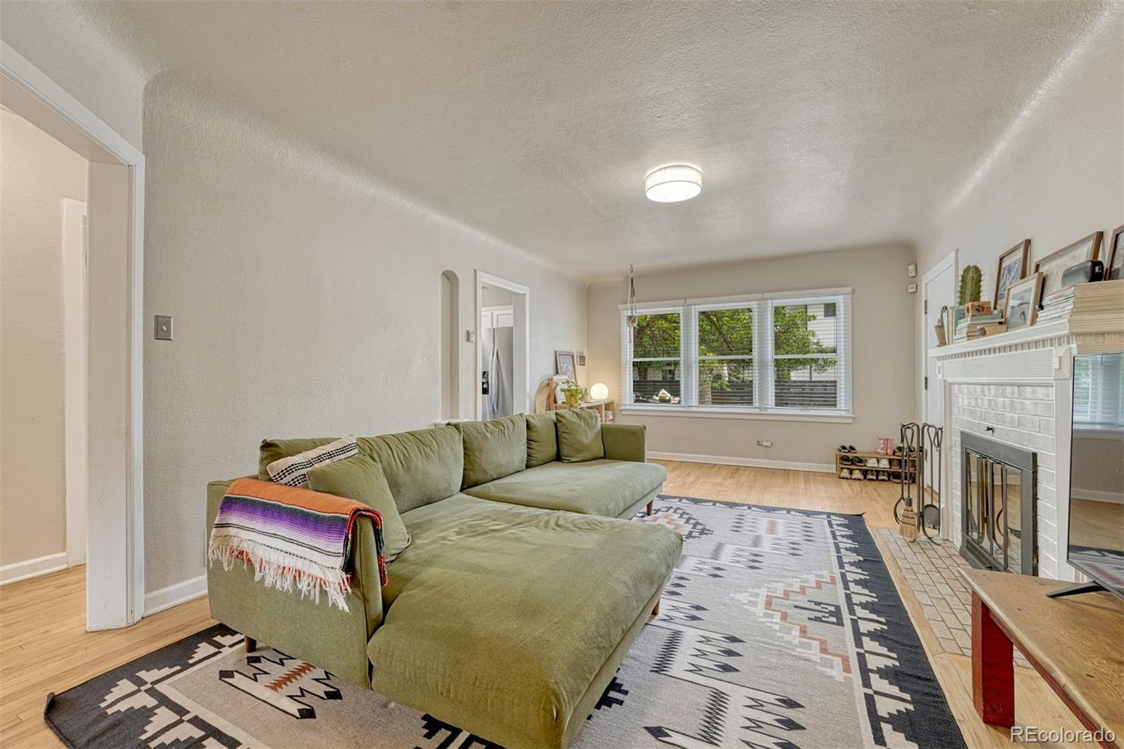 MLS Image #12 for 4507 e 7th avenue,denver, Colorado