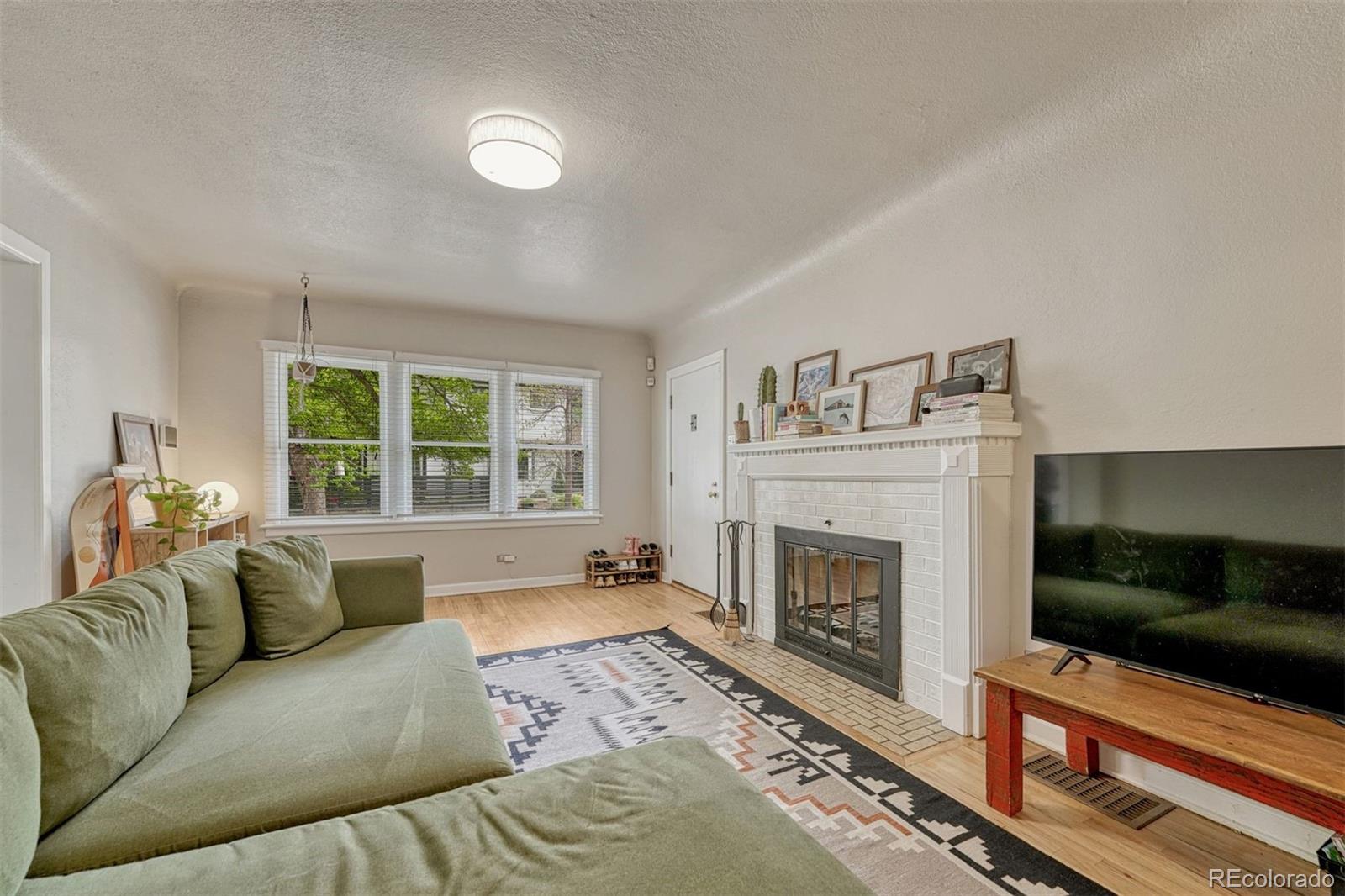 MLS Image #13 for 4507 e 7th avenue,denver, Colorado