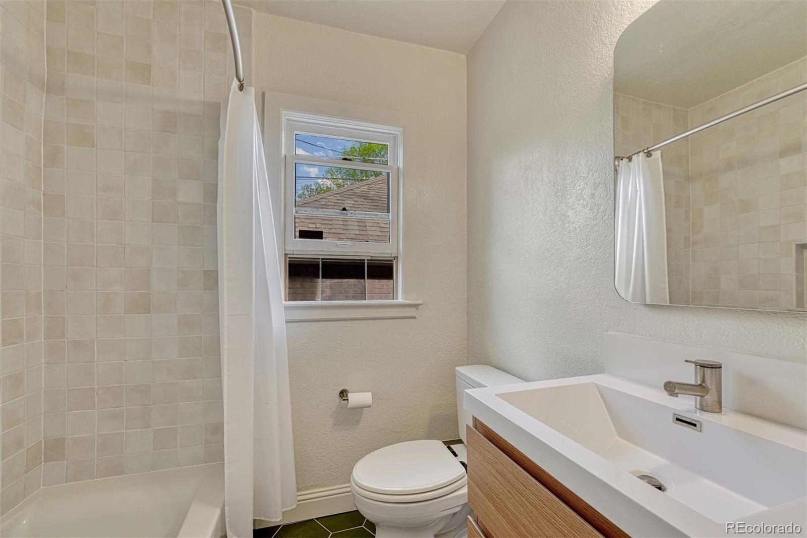 MLS Image #17 for 4507 e 7th avenue,denver, Colorado