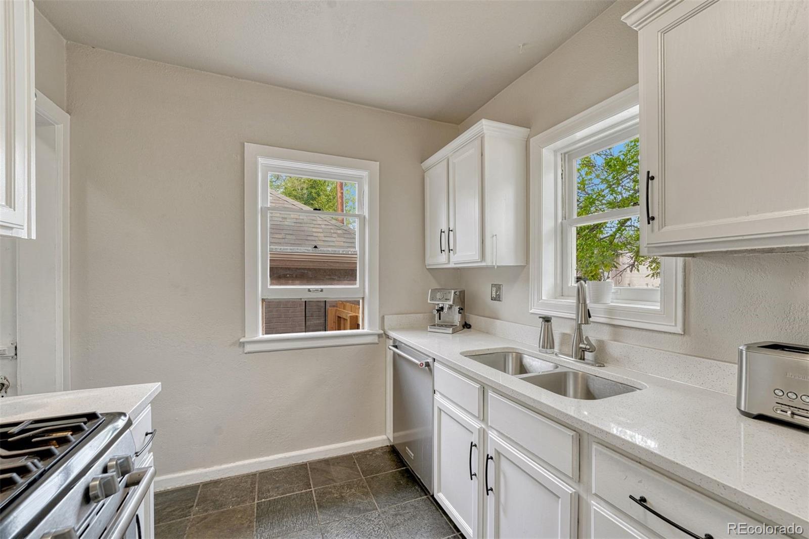 MLS Image #19 for 4507 e 7th avenue,denver, Colorado