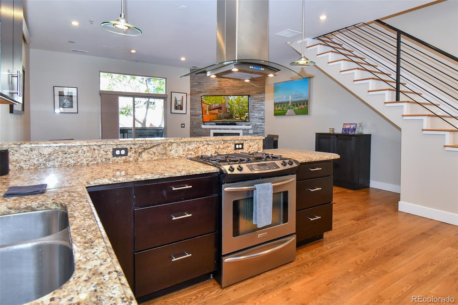 MLS Image #5 for 3040  zuni street,denver, Colorado