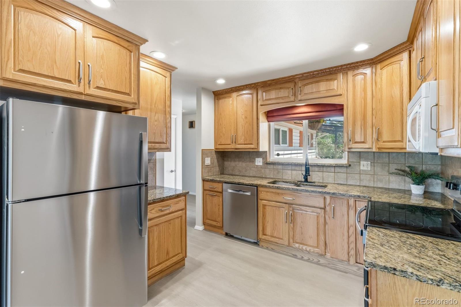 MLS Image #14 for 1311  acacia drive,colorado springs, Colorado