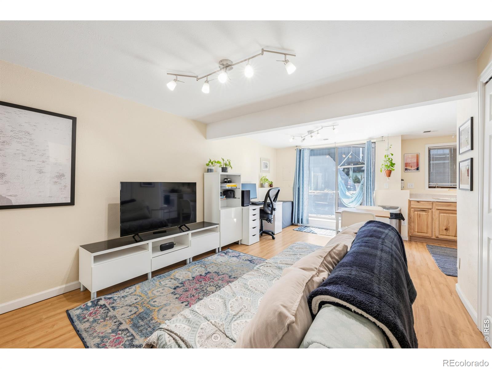 MLS Image #18 for 2130 s walnut street,boulder, Colorado