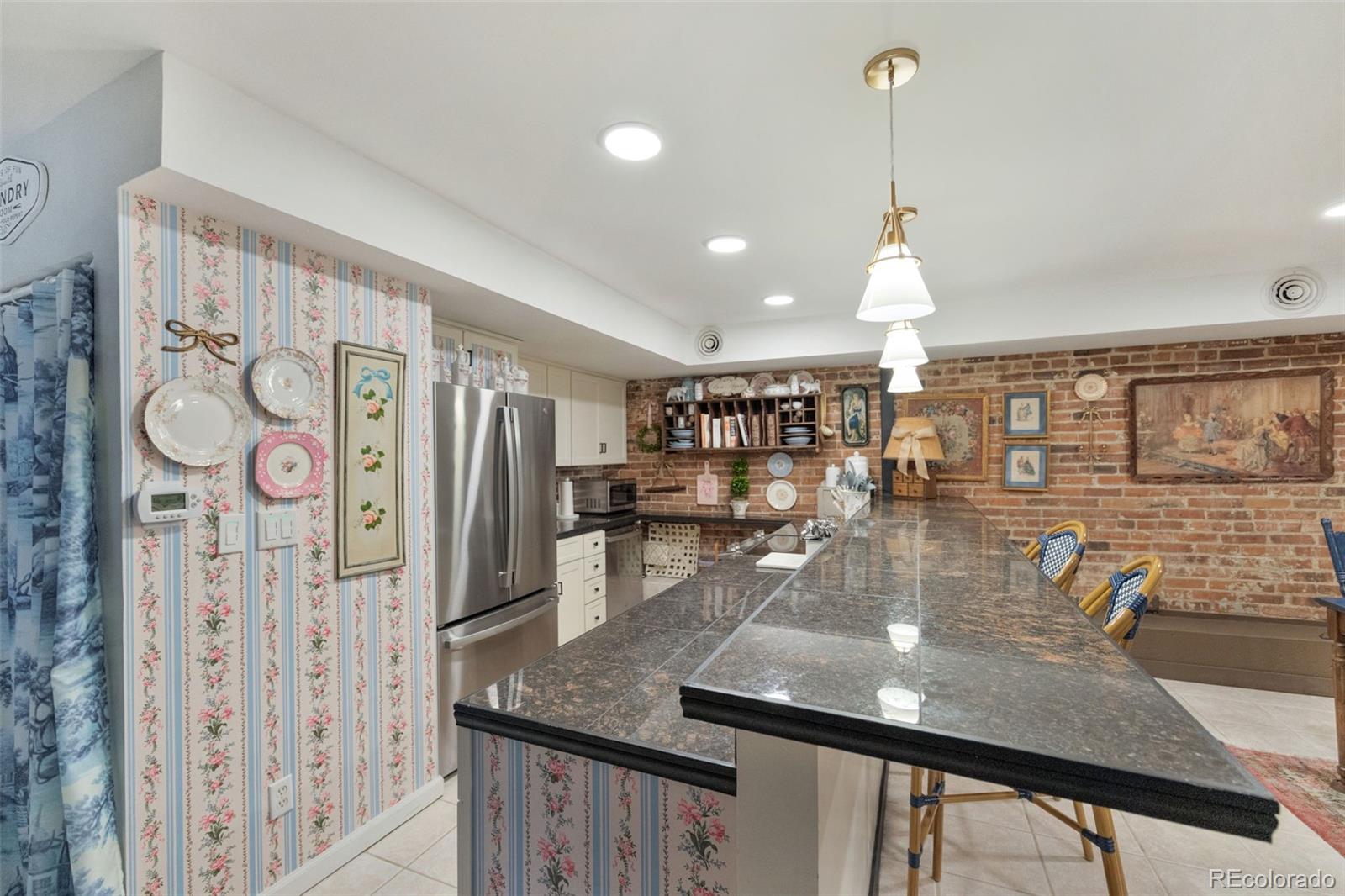 MLS Image #13 for 1210 e colfax avenue,denver, Colorado