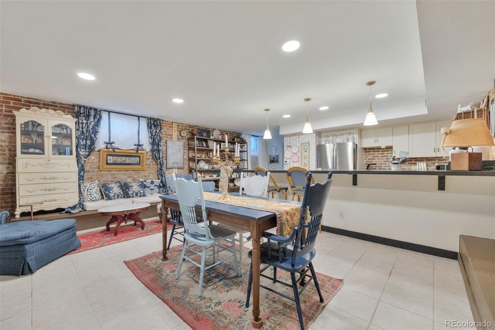 MLS Image #6 for 1210 e colfax avenue,denver, Colorado