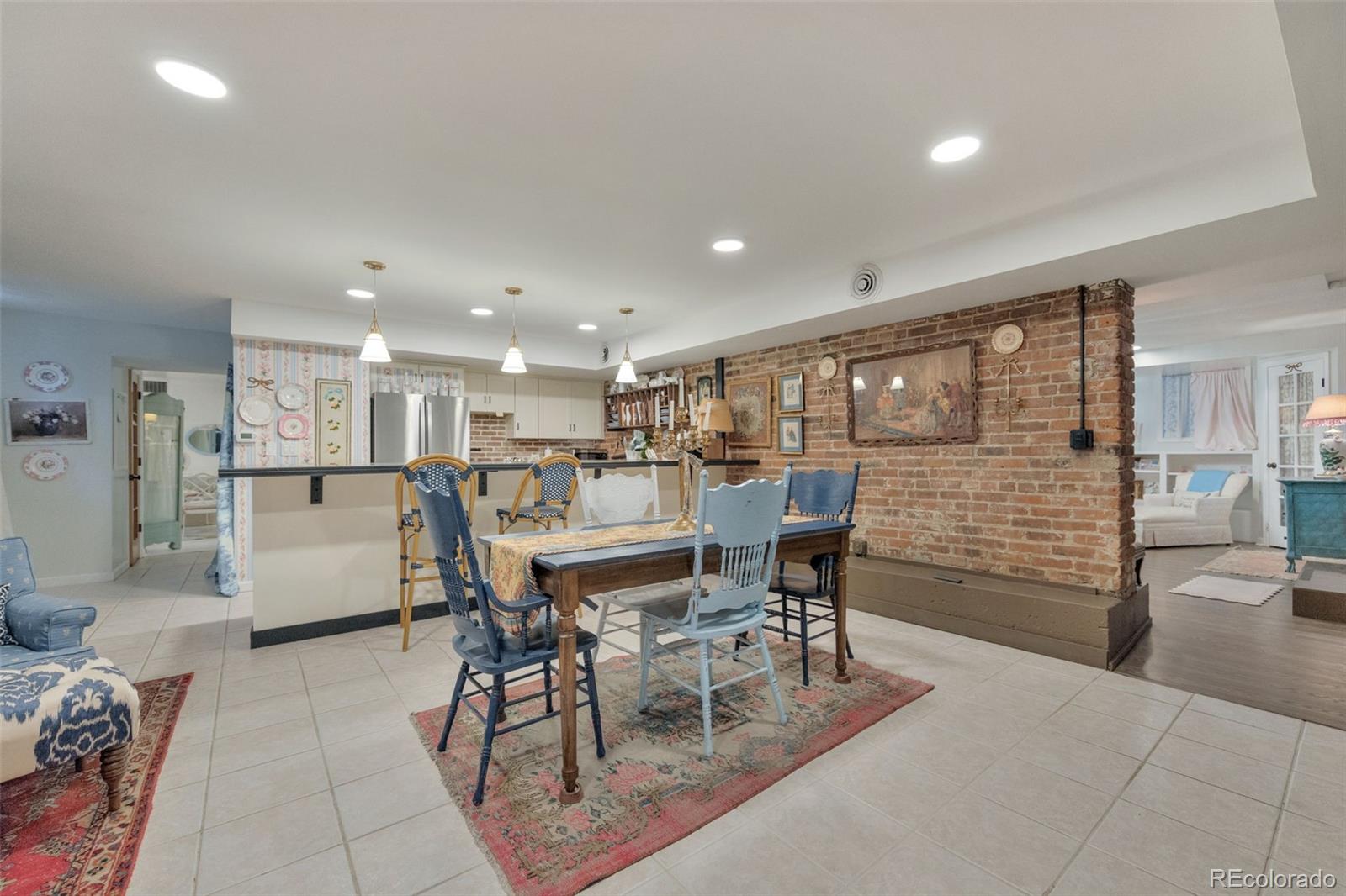 MLS Image #8 for 1210 e colfax avenue,denver, Colorado