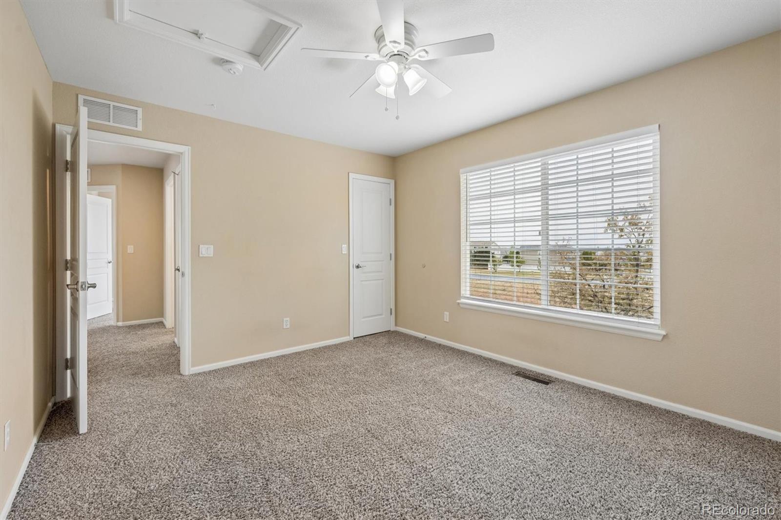 MLS Image #16 for 5577  jebel court,denver, Colorado