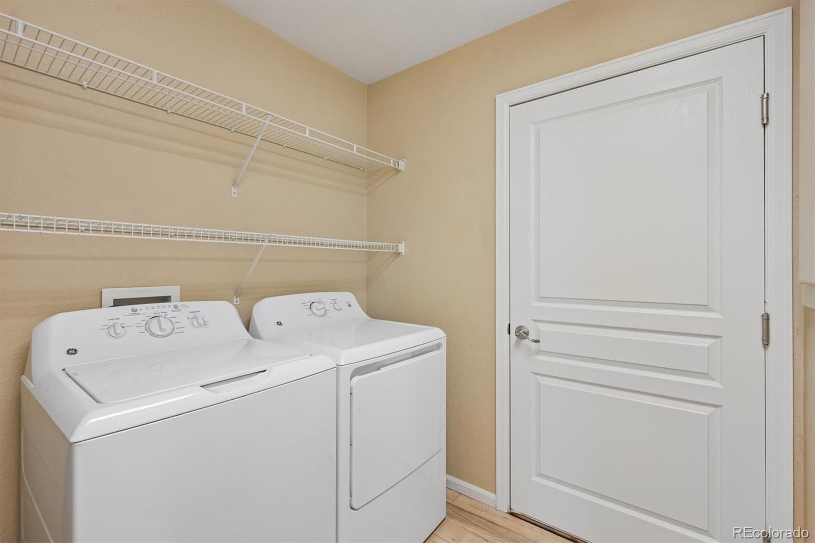 MLS Image #8 for 5577  jebel court,denver, Colorado
