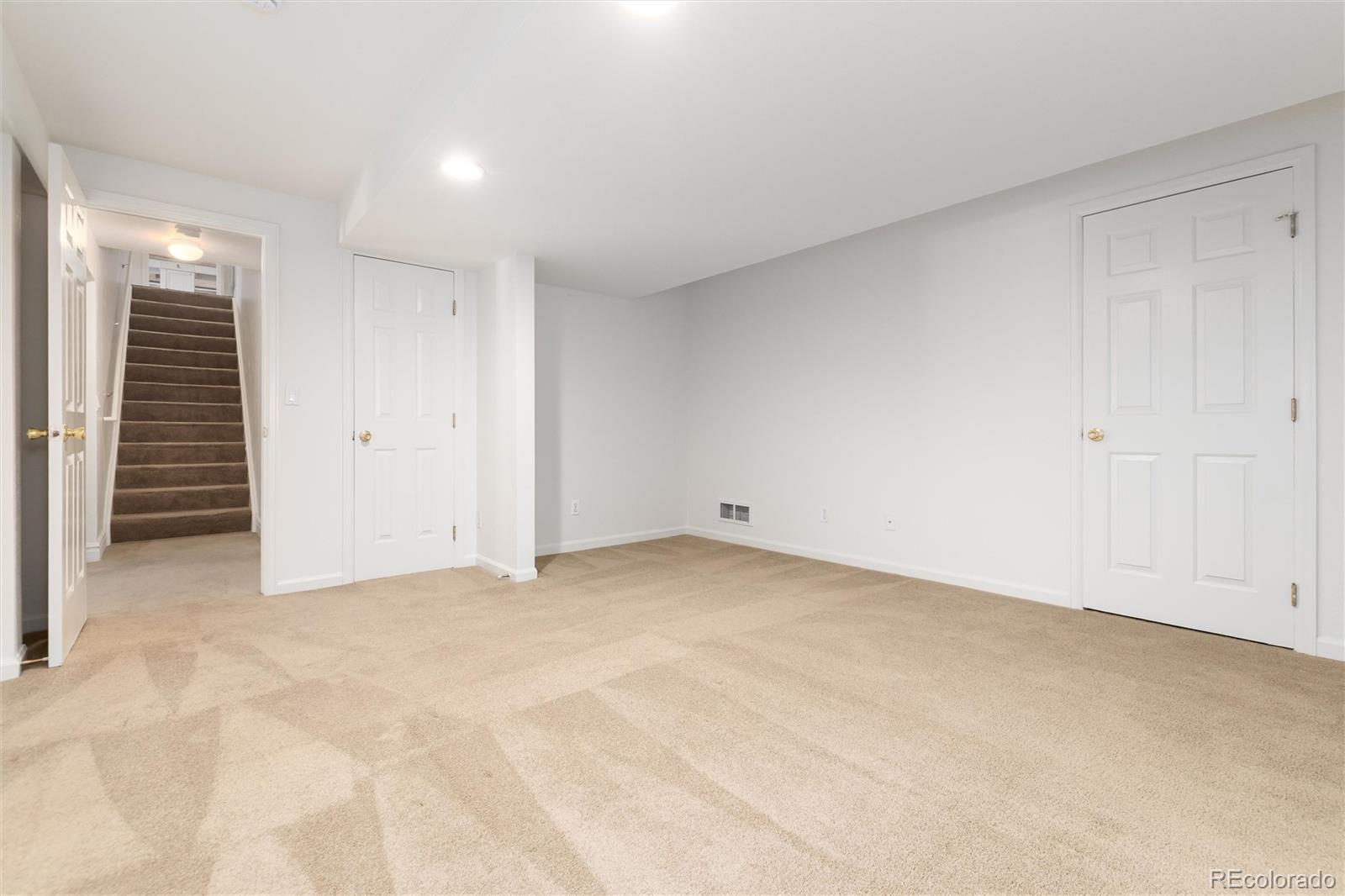 MLS Image #32 for 9758  colinade drive,lone tree, Colorado